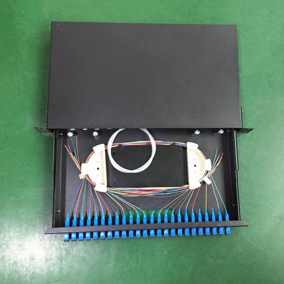 24 порта FTTH 1*24 SC LC ST FC волоконная патч-панель 19 дюймов монтируемая в стойку