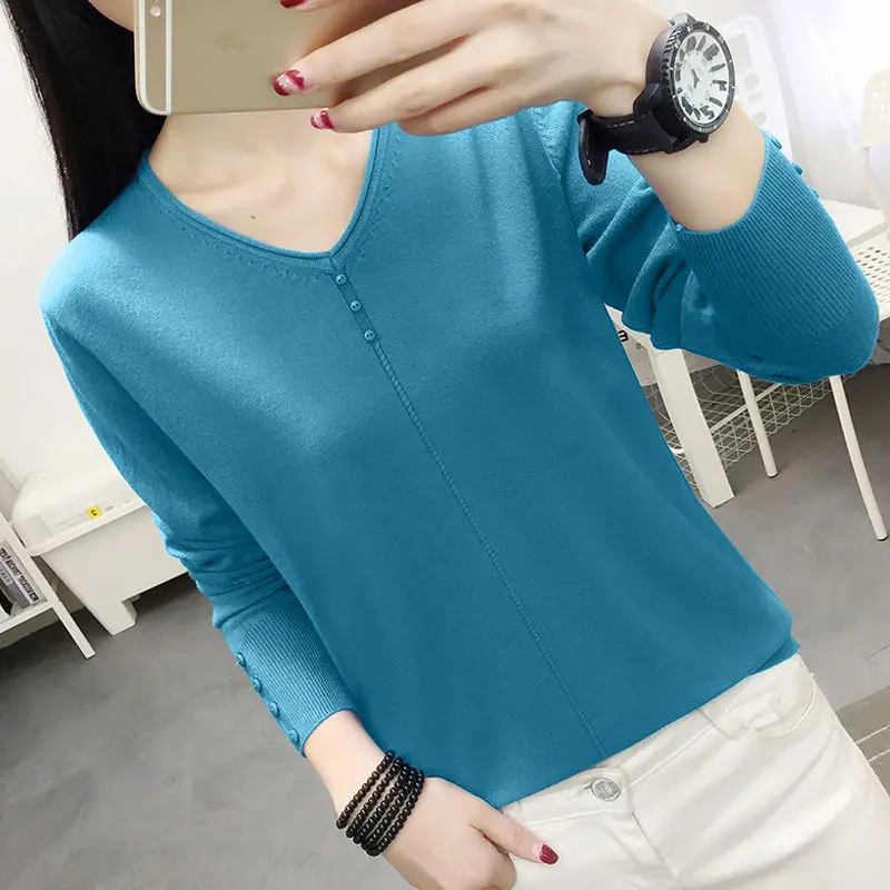 

V-neck bottoming shirt women loose long sleeve Joker sweater pullover coat spring new women's clothing