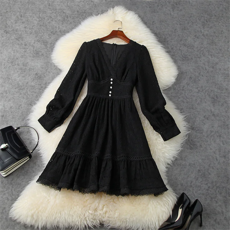 

2021 SPRING V NECK BUTTON PLACKET LONG SLEEVE LACE DRESS 2 COLOR