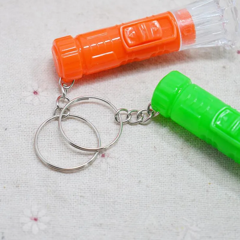 Light Flashing Key Rings Mini Flashlight Glow Keychains Children Light-Up Toys Party Favor Christmas Halloween | Дом и сад