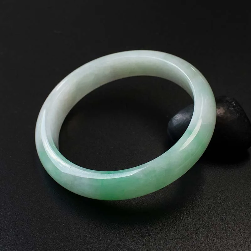 

Отправить сертификат Природный Мьянма нефрита A-Class 54 мм-62 мм с наружной резьбой светильник Цвет + зеленый браслет элегантный браслет с дизай...