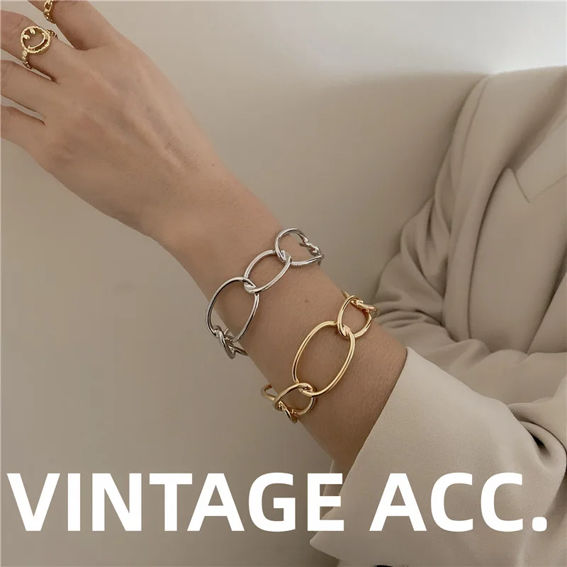 

Retro geometric women's gold bracelet hollow chain bracelet temperament geometric Bracelet