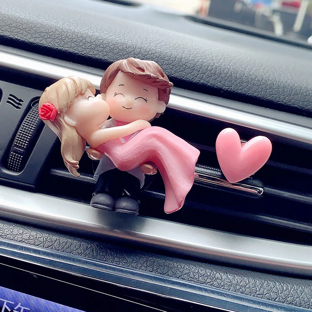 

New Car Air Vent Freshener Essential Oil Perfume Clip Scent Aromas Diffuser Lovely Couple Girl Boy Decor Auto Interior Accessory