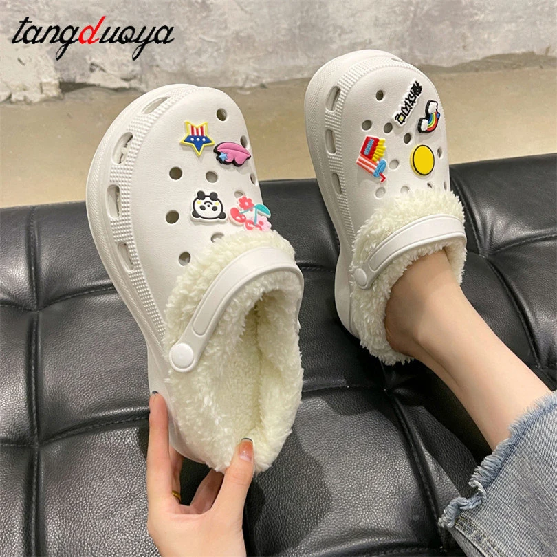 

2022 New Winter Shallow Home Cotton Shoes Flip Flops platform Women Designer Casual Warm Hollow Short Plush Slippers Clogs women