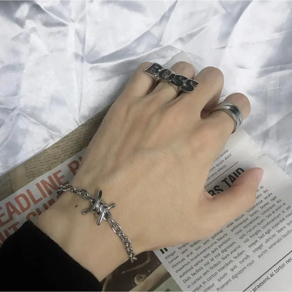 

INS Wind Thorn Thorns Bracelet Simple Personality Titanium Steel Does Not Fade Hip Hop Harajuku Style Men And Women Bracelet