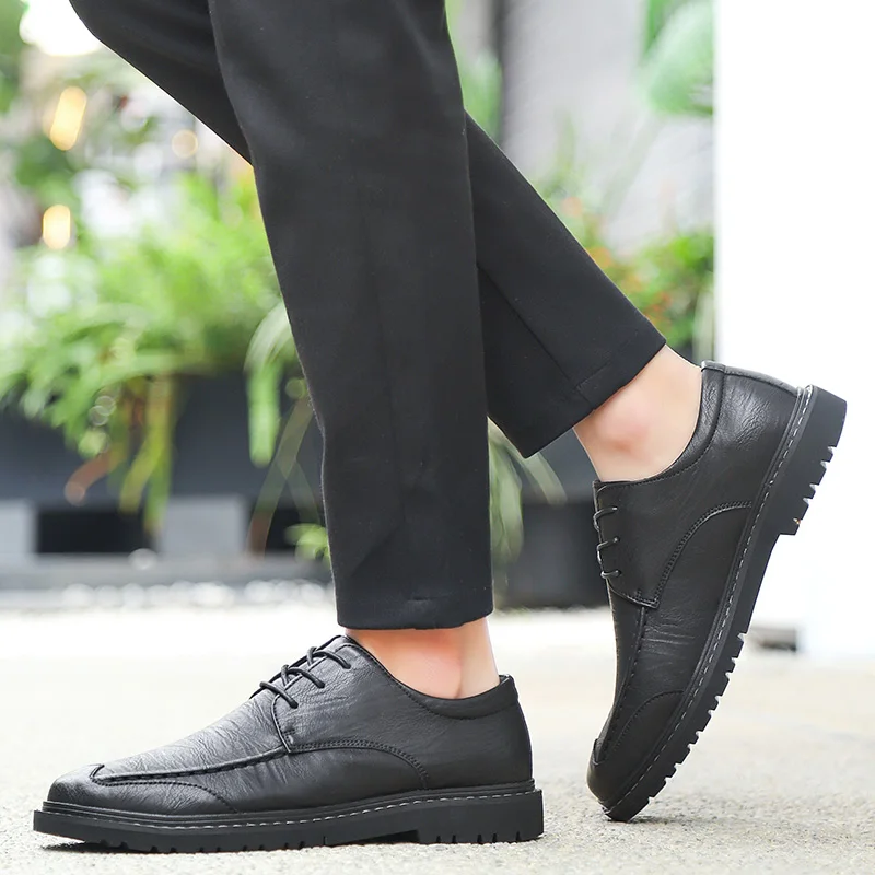 

men shoes leather Men casual shoes lace up Fashion High quality outdoor men flats shoes Moccasins Walking shoes male