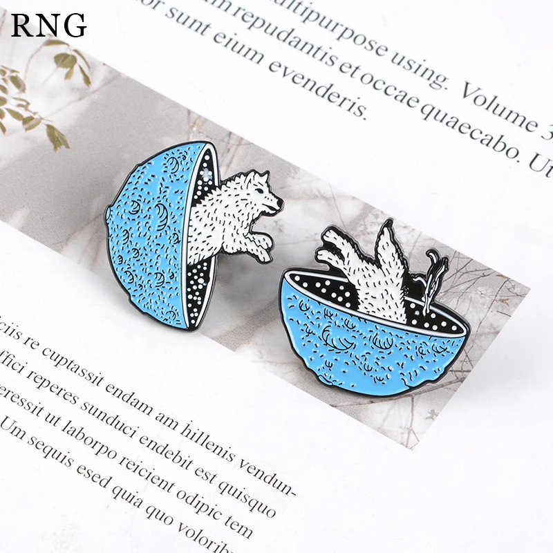 RNG cute blue mushroom white snow wolf Metal Enamel Pin Brooch girls wear Lapel shirt backpack jewelry friends gift | Украшения и