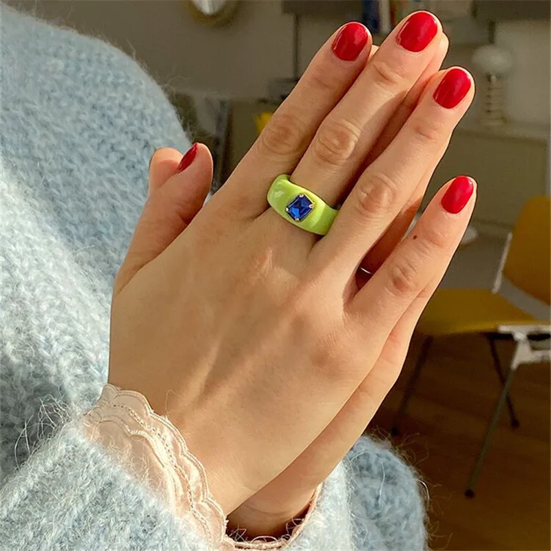 

New Korean Artistic Irregular Geometric Colorful Transparent Crystal Rhinestones Acrylic Ring for Women Jewelry