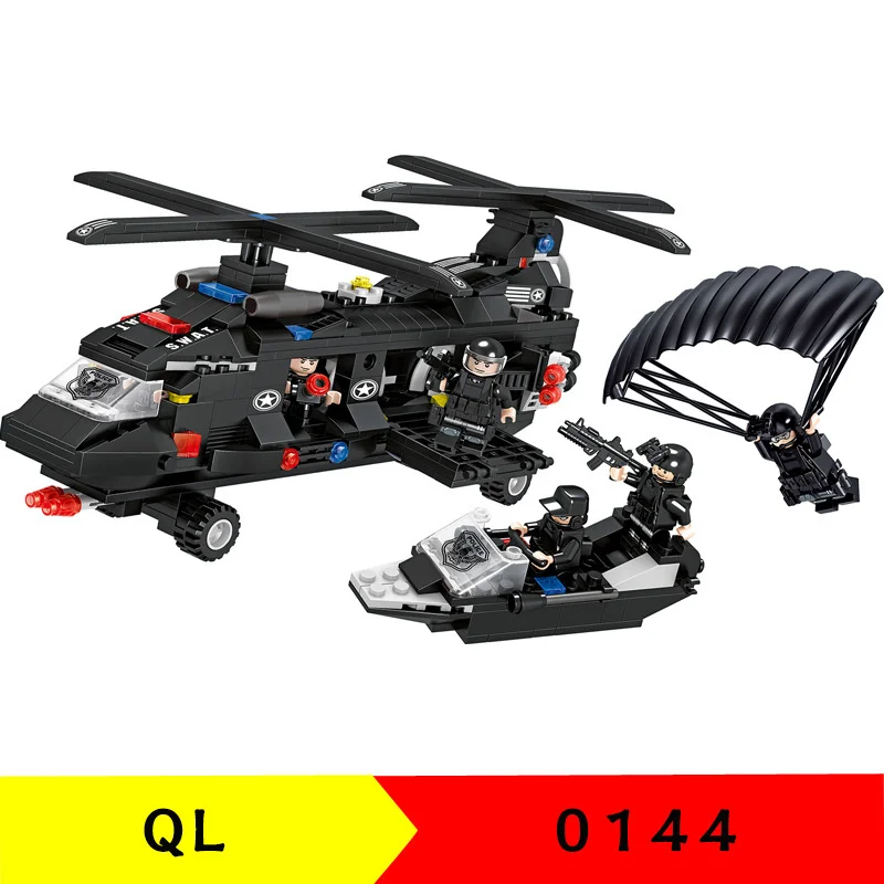 

670pcs QL0144 Building Block Machine Becomes Special Police: Sea, Land and Air Combat Children's Educational Toy Gifts