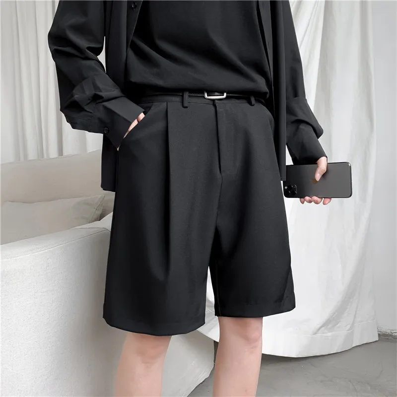 Nuovi pantaloni Casual estivi pantaloncini neri marchio di moda pantaloncini bianchi sottili 2021 eleganti sulla corea Streetwear Capris Beige