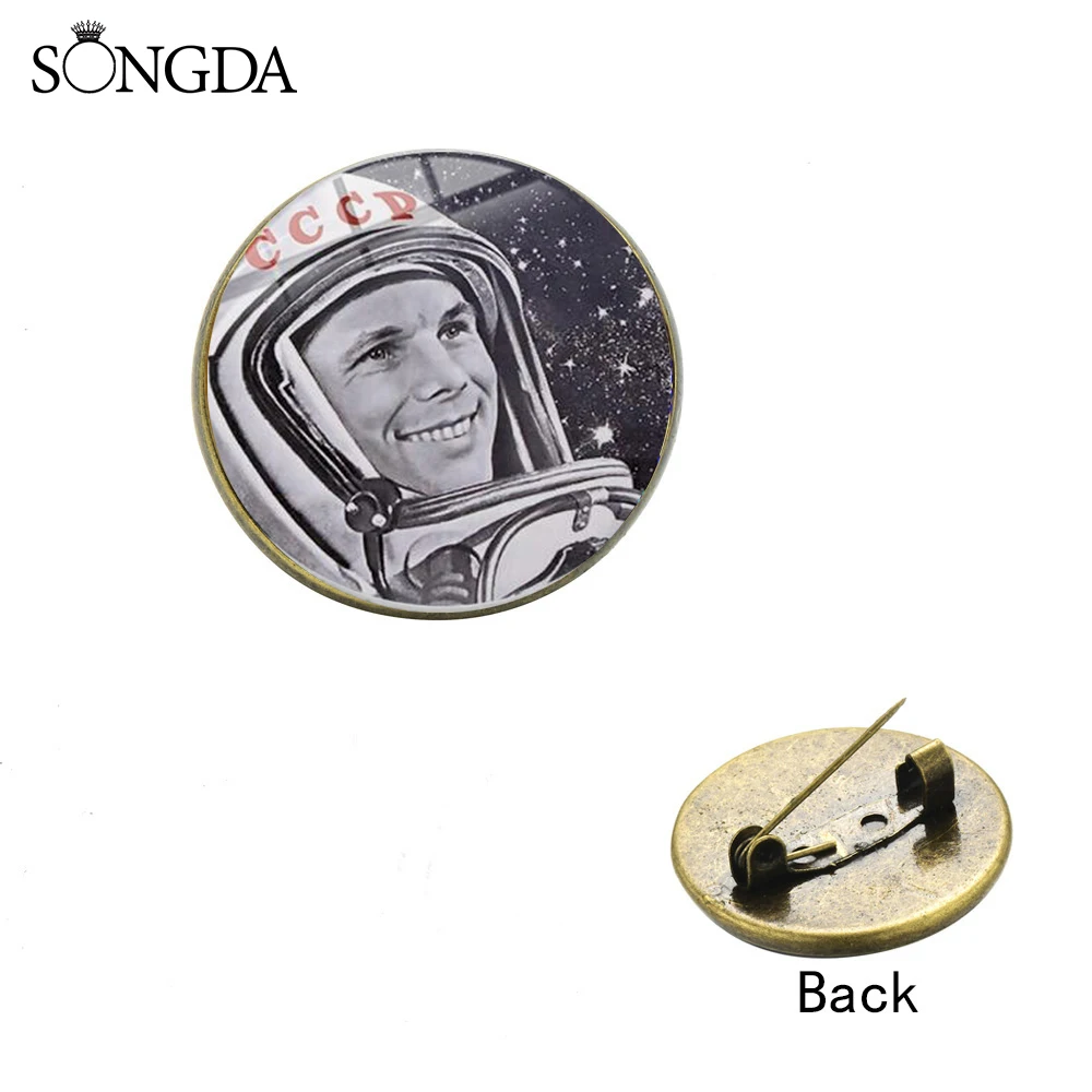Новинка советский космический Летающий герой Юрий Гагарин брошь СССР День