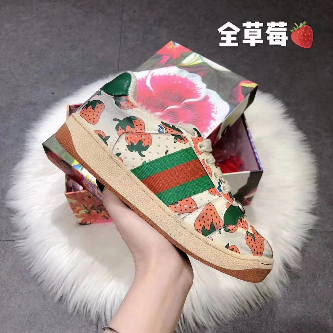 

Sneakers Women Shoes 2021 European Retro Distressed Small Dirty Shoes Women Small White Shoes Flat Bottom Shoes Soft Sole