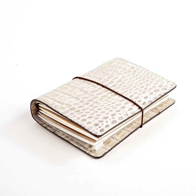 Кожаный блокнот с крокодиловым узором ERAL traveler's Средний и маленький размеры.