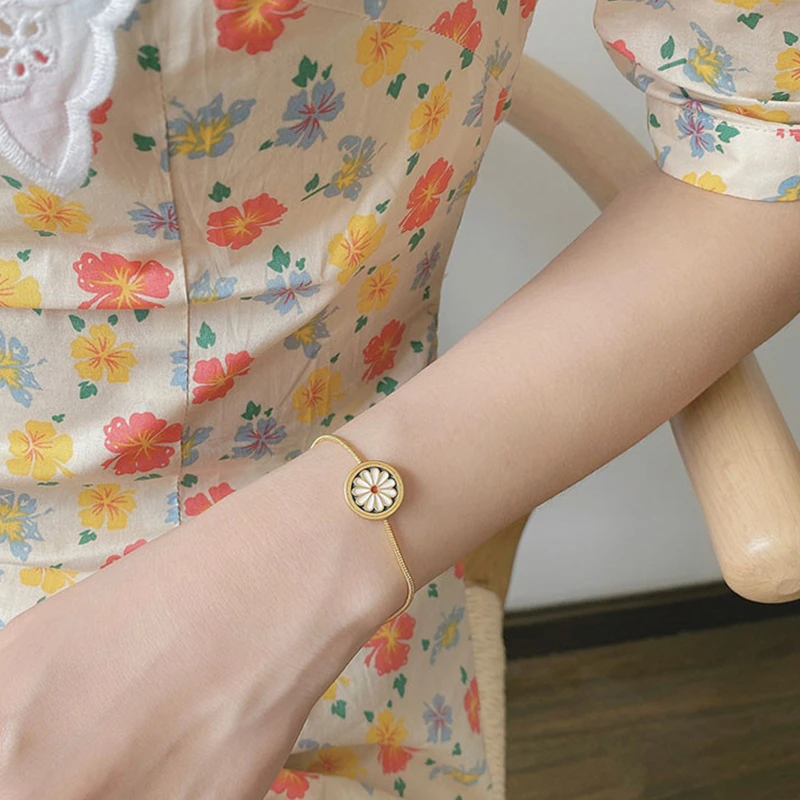 AOMU эмалированная Милая Маргаритка Мода Регулируемый браслет ожерелье Простой