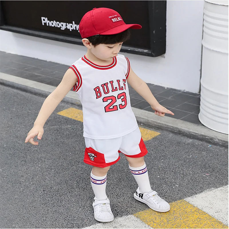 

2pcs Set Sports Basketball Uniforms for Middle and Small Children Boys Wholesale Purchase Childrens Day Performance Uniforms