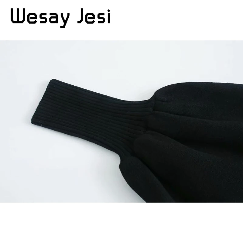 

Fashion Women's Sweater Coat Black Zipper Decoration Lapel Loose Elastic Cuffs Hem Elastic Design Women's Sweater 2020