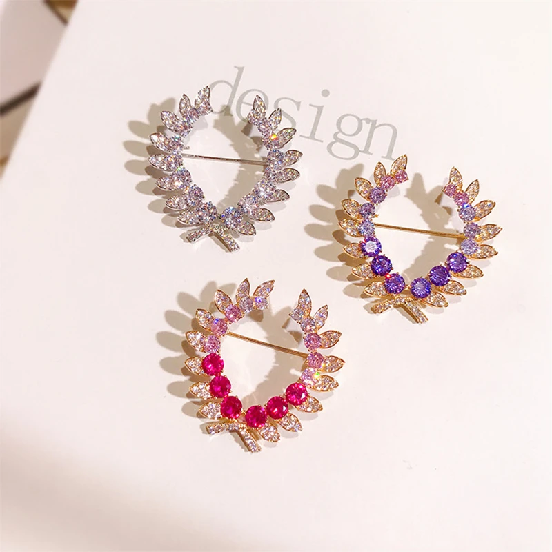 Красочные цвета: белый фиолетовый красный стразы броши для - Цена: 525.6