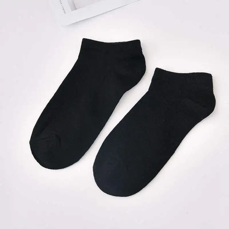solid black Мягкие кружевные женские носки с оборками однотонные хлопковые осенне-зимние носки женские повседневные просверленные носки Harajuku - Цвет: solid black