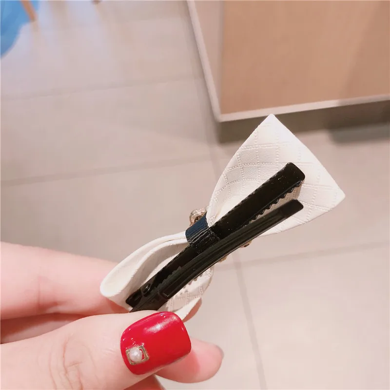 

Women Barrettes Hairpins Black White Bow Knot Hair Clips Fashion Korean Lady Girl Head Wear Accessories Wholesale Adult