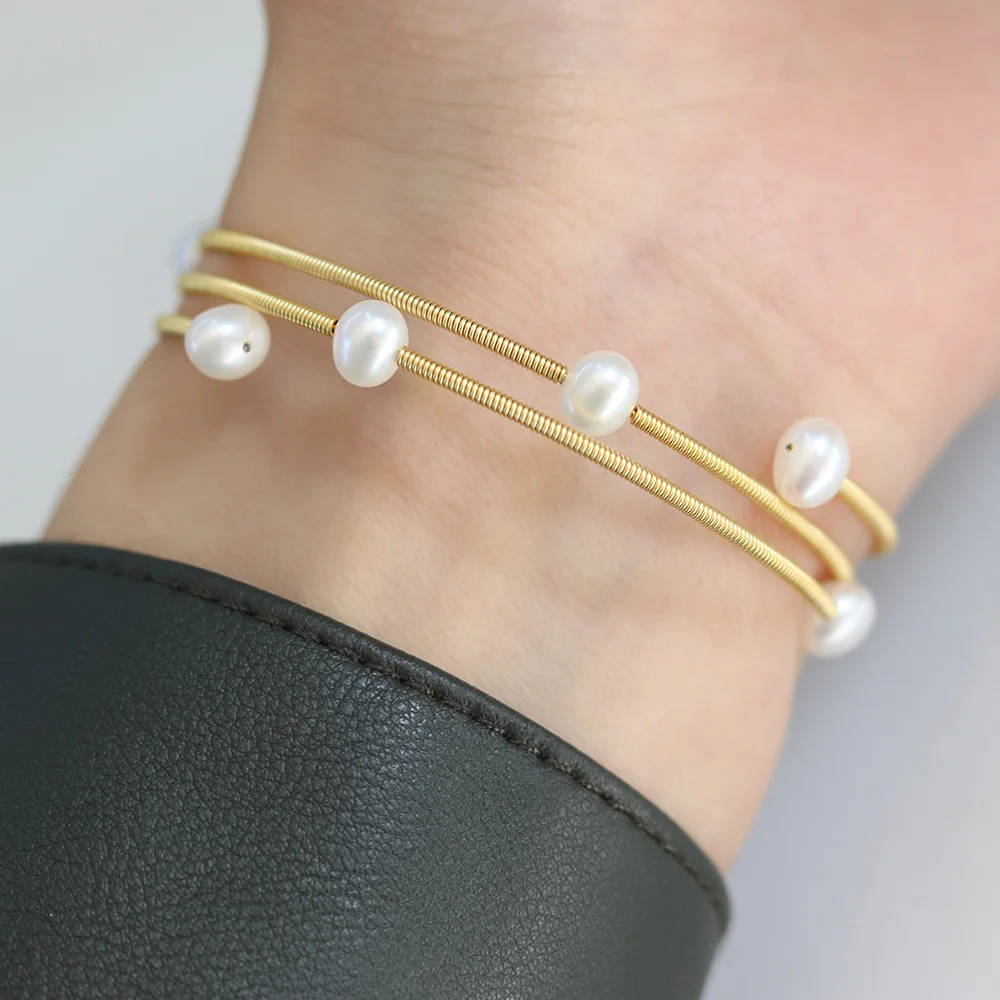 

Multi Layered Natural Fresh Water White Pearl Starry Bracelet With Exquisite Jewelry Accessories Charming Gift for Women