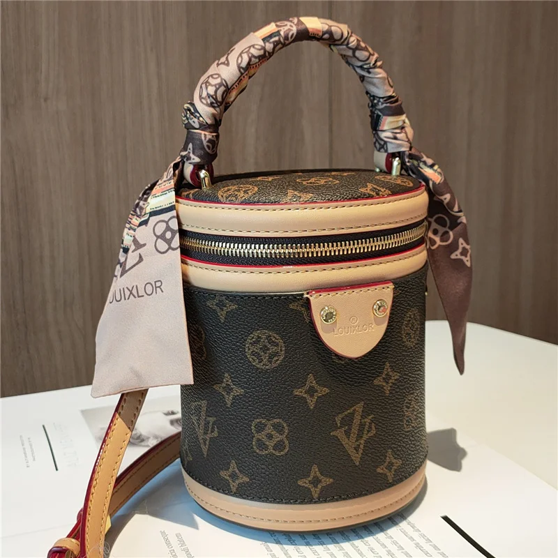 

2021 Hot Sale Buckets for Women New Luxury Brand Handbags All Match Retro Geometric Prints Purses and Handbags Malas De Senhora