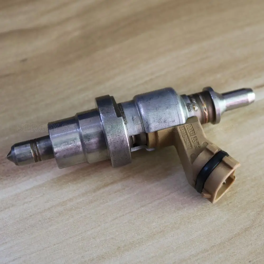 Качественный топливный инжектор OEM 23710-26010 23710-26011 23710-26012 для Тойота D-4D 2AD-FHV COROLLA сопло