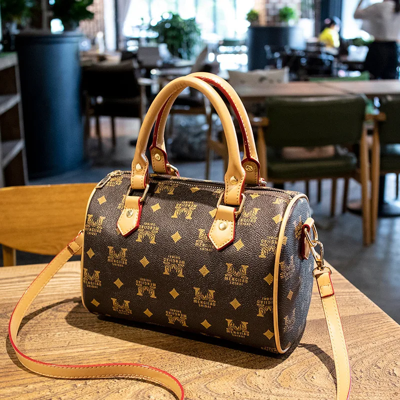 

Bag women 2020 autumn new messenger bag all-match fashion printed one-shoulder handbag Boston pillow female bag