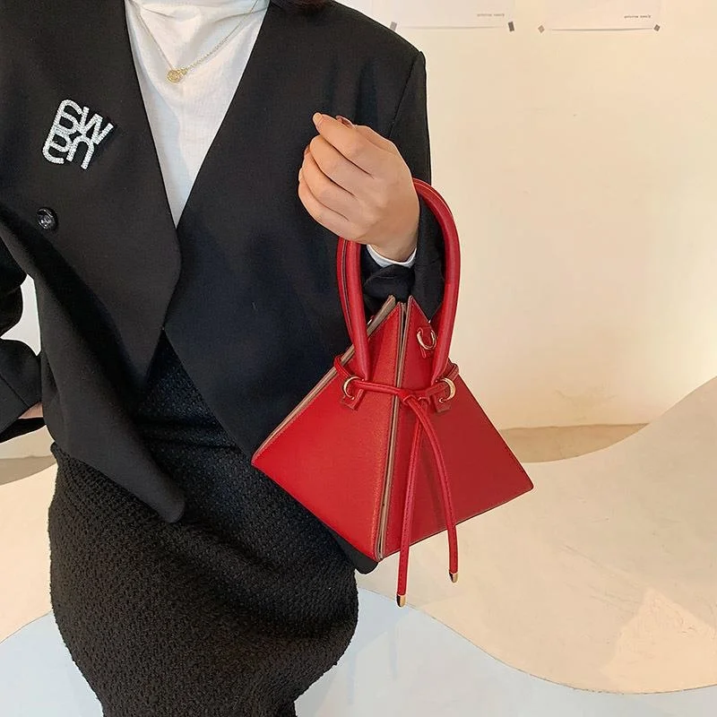 Solid color Pu triangle Shoulder Bag Messenger Bag personality trend solid color daily street fashion women's bag