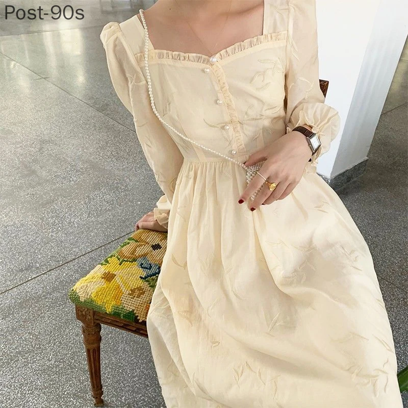 

Женское вечерние тажное платье-миди с квадратным вырезом и длинными рукавами-фонариками