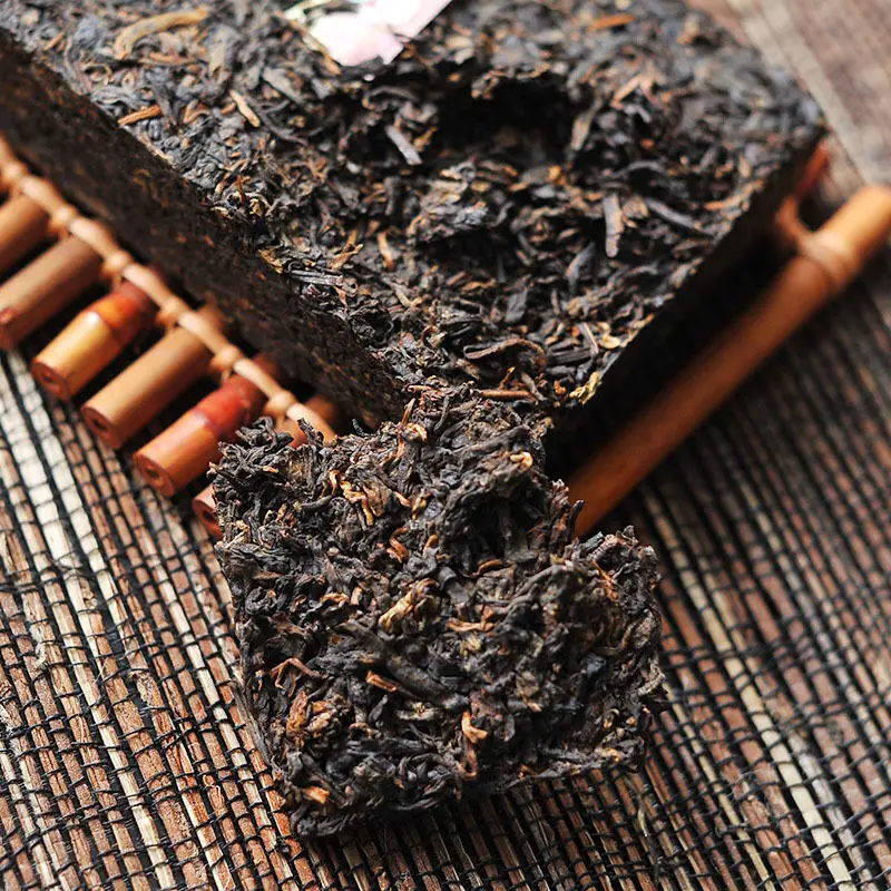 2013 Yunnan Menghai 7562 TAE чай Dayi Pu erh Премиум кирпичный 250 г|Другие стаканы| |
