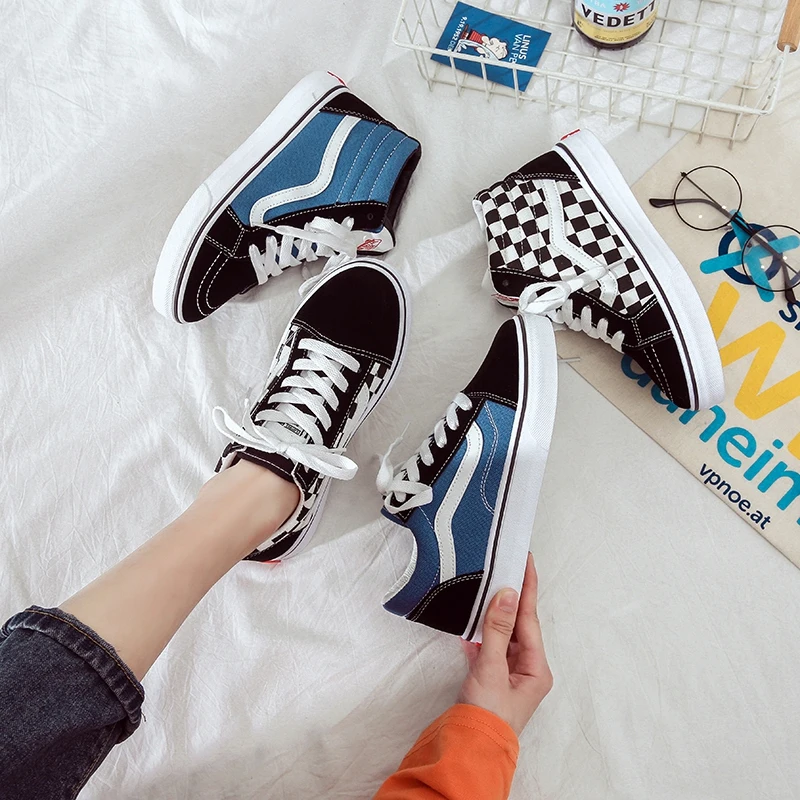 

2021 Fashionable And Lightweight Jogging Casual Sneakers Explosive Net Red Couple Canvas Shoes Men Sneakers Walking Men Shoes