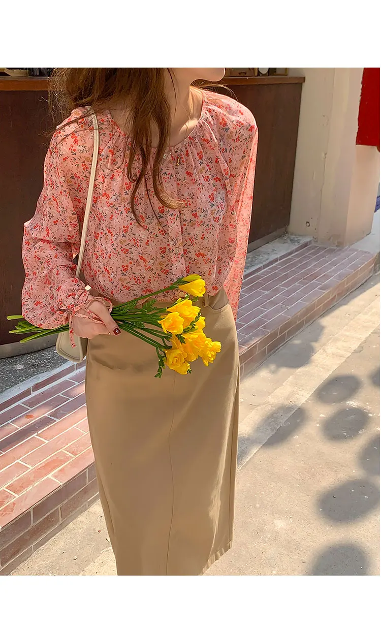

Retro Hong Kong Style Chiffon Sun Protection for Women 2021 New Spring and Summer Gentle Thin Floral Top Shirt Outerwear