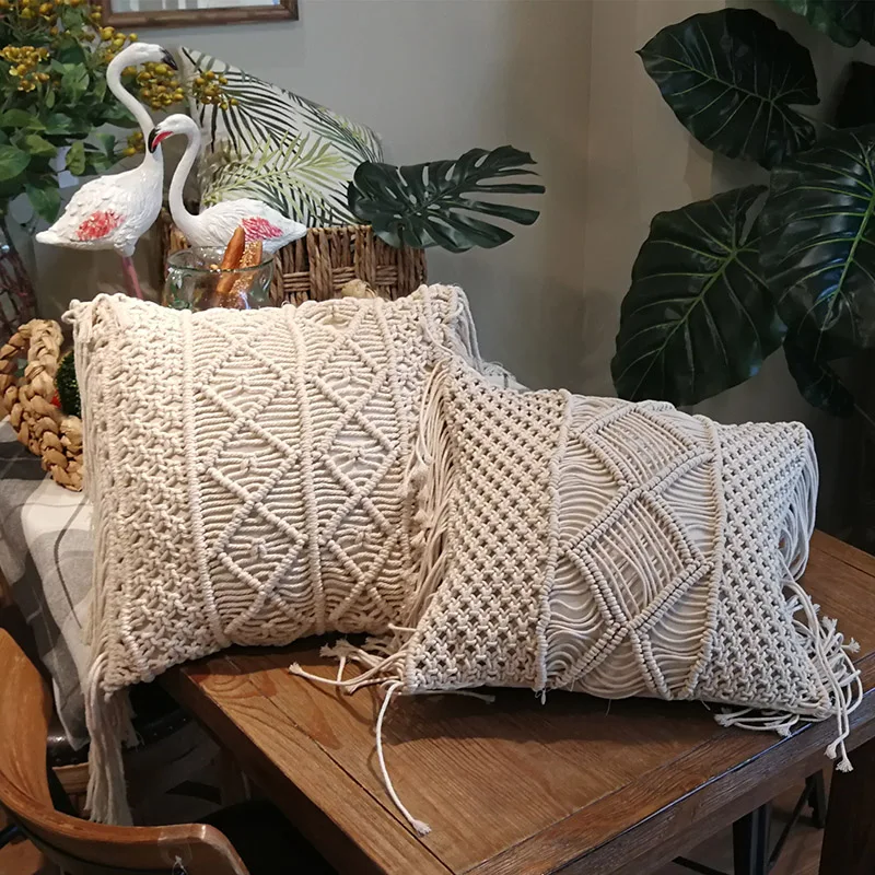 Наволочка в богемном стиле с геометрическим узором наволочка ручная работа