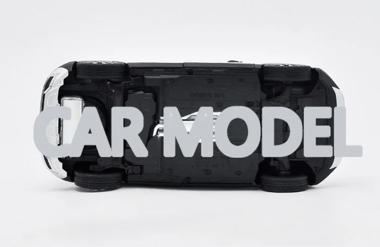 1:18 Масштаб сплава игрушечные транспортные средства KAROQ автомобиль модель детских игрушечных автомобилей авторизованный игрушки для детей