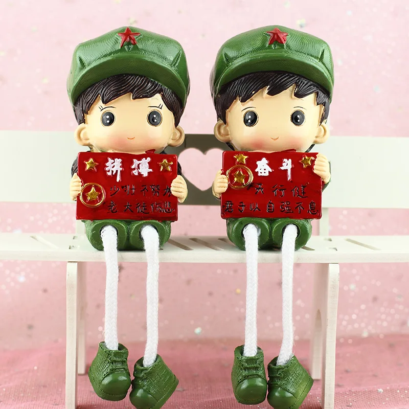 Cartoon character resin kiss couple hanging feet doll home shelf cute trinkets decoration ideas Pastoral  People  home decor images - 6