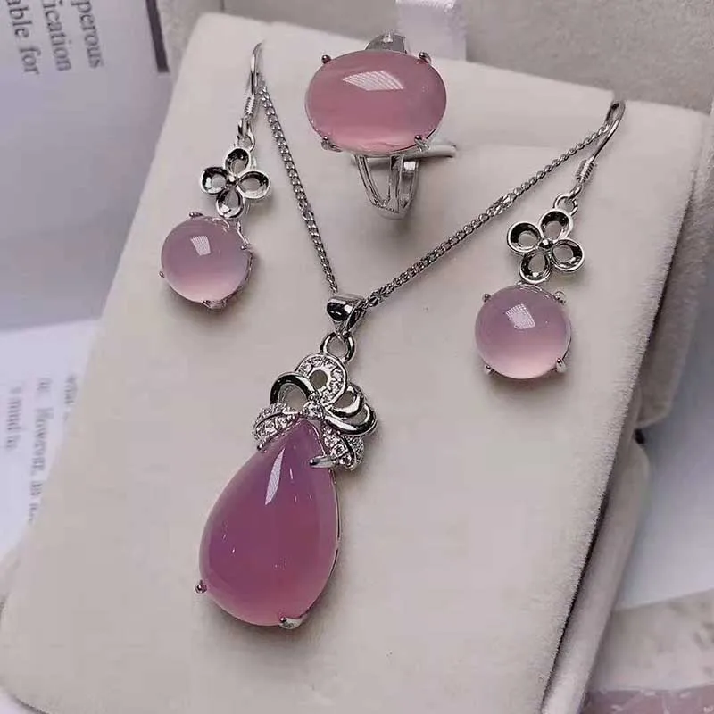 Нефритовый костюм из трех предметов ожерелье серебра 925 пробы инкрустированное