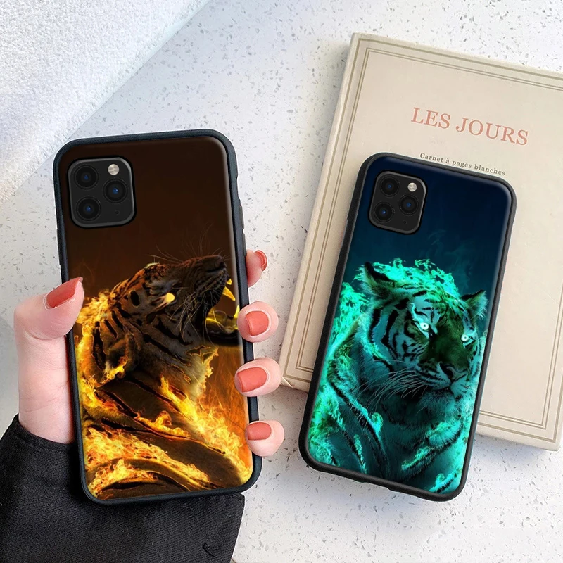 

Phone Case For iPhone 6 6S 7 8 X XS XR 11 12 13 13 Pro Mini SE 2020 Luxury Black Shell Cover Wolf Lion Cool Animal funda