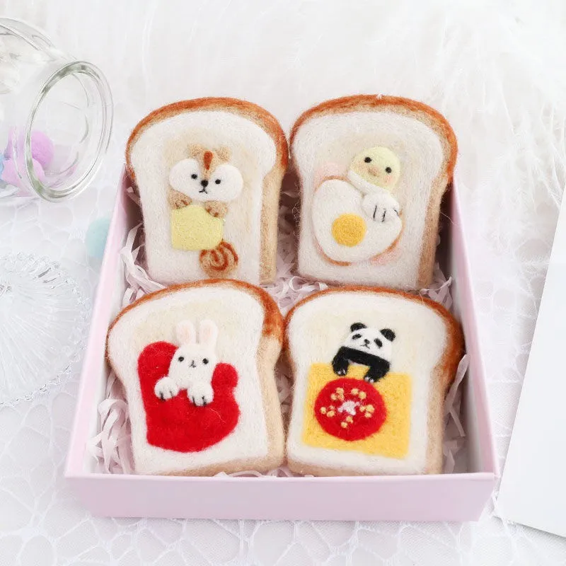 

Manufacturer Bread Family Wool Felting Kit English Instruction 70S Wool Material Bag DIY Gift Hand Charm Couples Gift Handwork