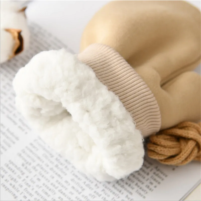 

Cartoon Lovely Female Winter Warm Gloves Ladies Cute Fingerless Women Mittens Guantes For Girls AD0449
