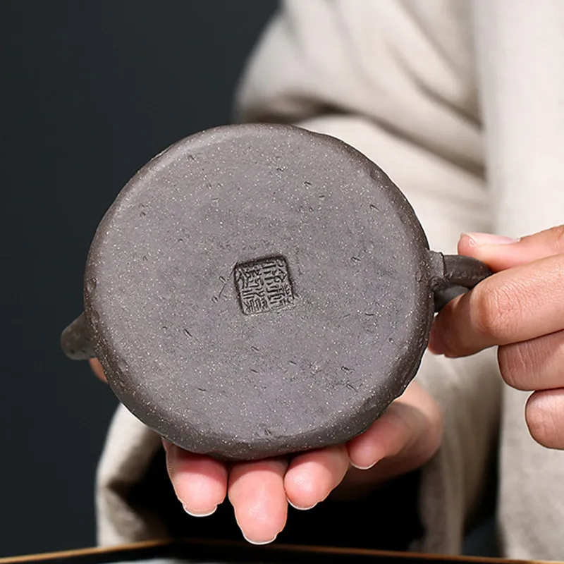 

120ml Authentic Yixing Purple Clay Teapots Raw Ore Section Mud Stone Scoop Tea Pot Zisha Filter Beauty Tea Kettle Teaware Gifts