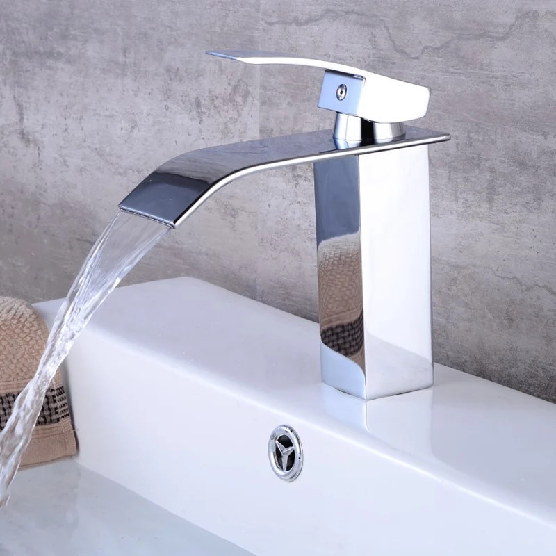 Однорычажный смеситель для раковины однорычажный из полированного хрома с