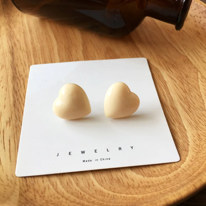 

Милые массивные корейские серьги Love, стильные серьги из смолы в форме сердца