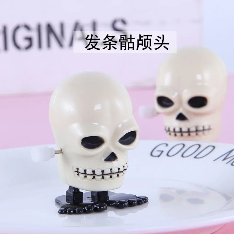 1 шт. новая детская Парикмахерская игрушка череп прыгающий на цепочке заводные