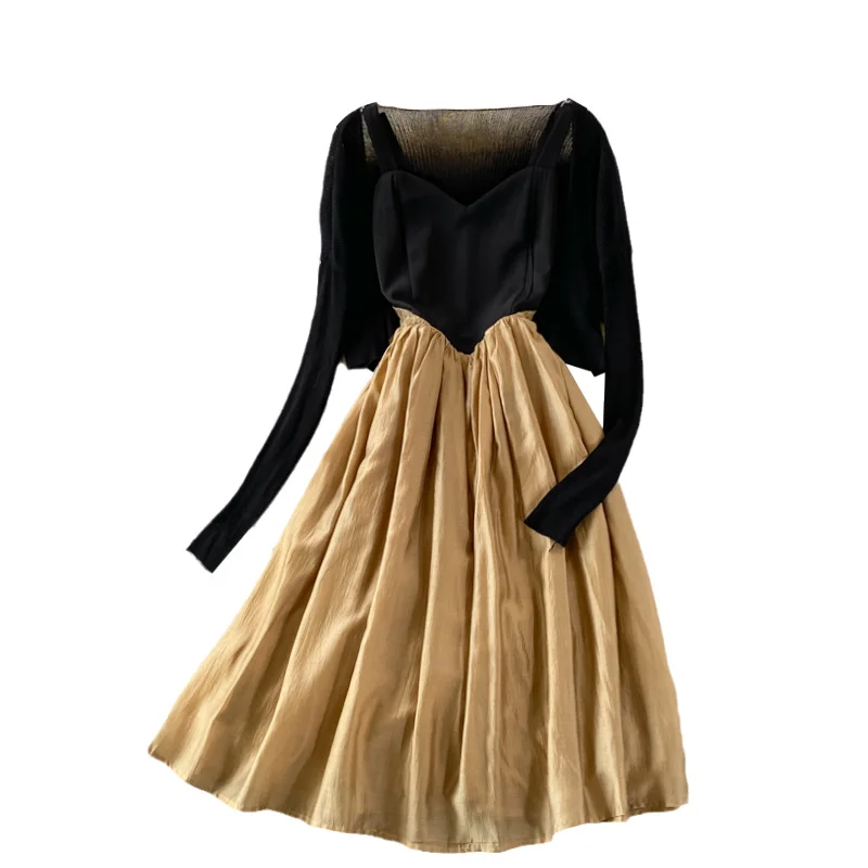 

Dresses