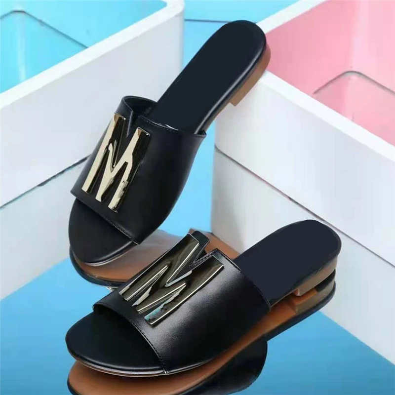 

Модные роскошные дизайнерские женские тапочки, летняя Уличная обувь из натуральной кожи, женские сандалии ручной работы с металлическими у...