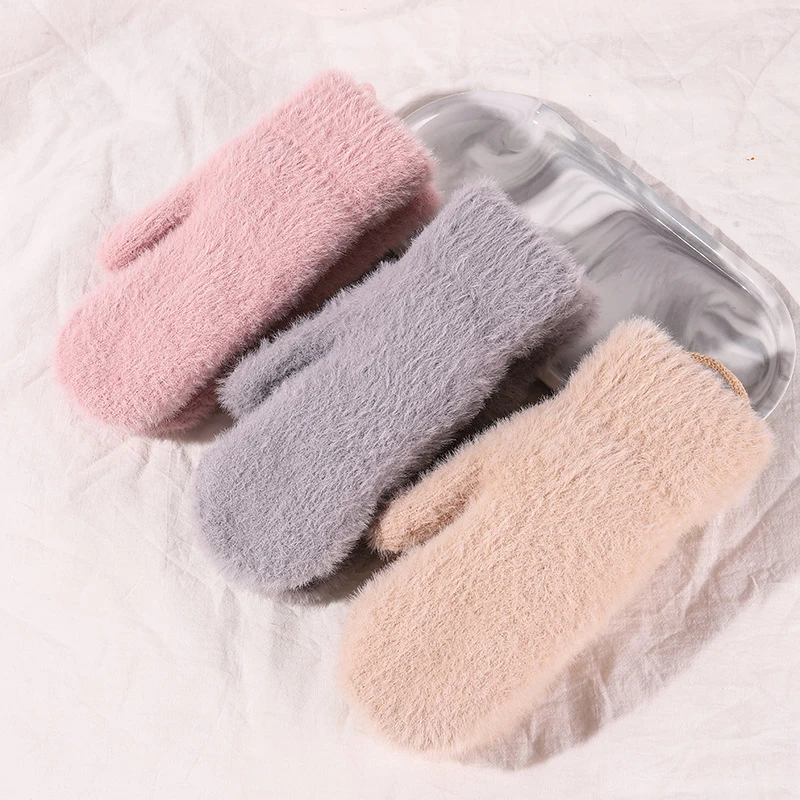 

Female Double-layer Hair Gloves Hanging Neck Plus Velvet Padded Gloves Winter Korean Version Solid Color All Finger Winter Glove
