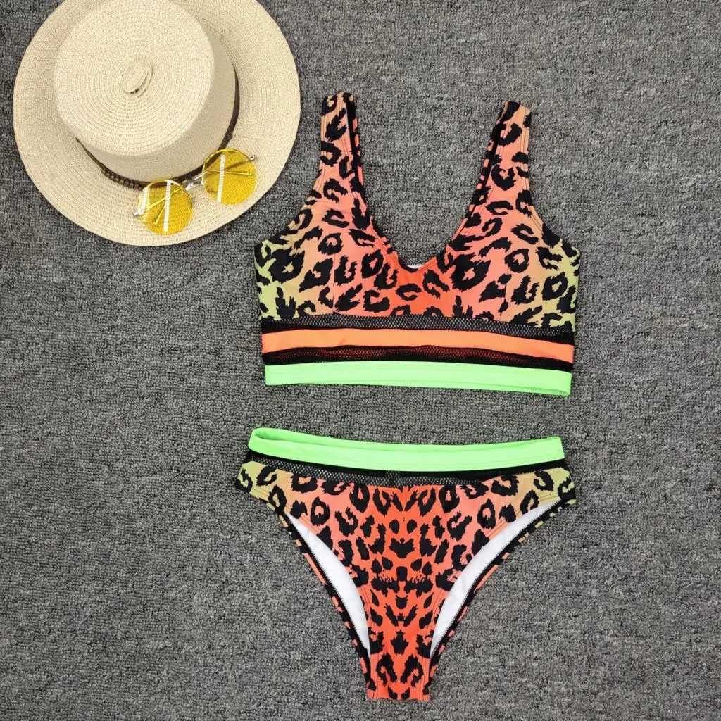

Ms swimsuit 2021 new bikini sexy splicing leopard grain bikini bikini fission