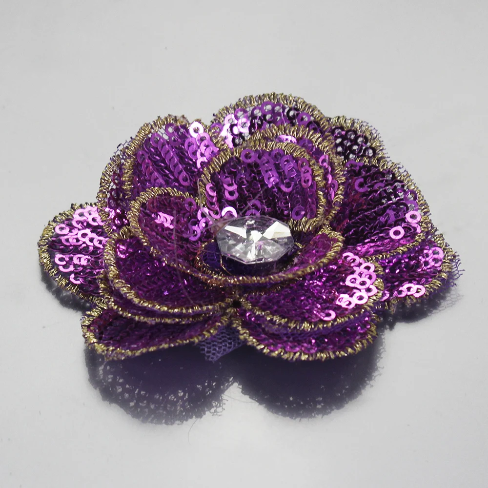 Аппликация для одежды с вышитыми цветами и бисером B273