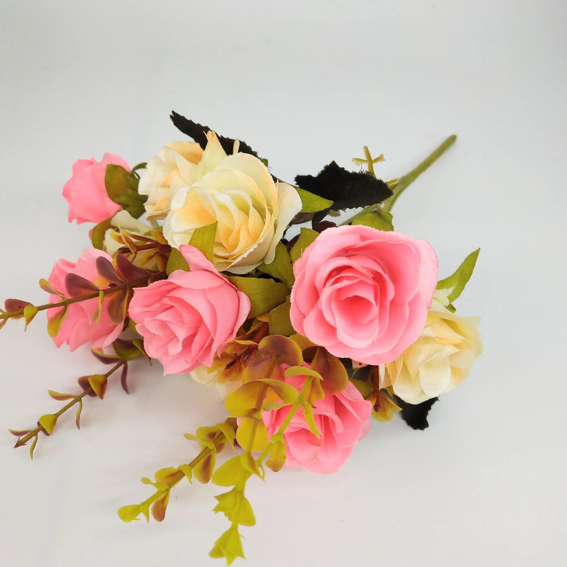

Artificial Flowers 5 Fork Rose Simulation Bouquet for Party Wedding Wedding Home Decoration Christmas Festivals Fake Flowers