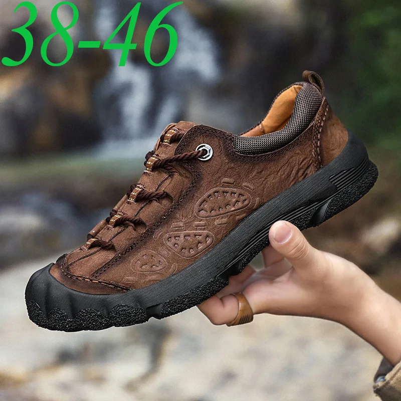 The new outdoor climbing shoes men's leather 2021 male light hiking shoes 46 yards leisure DaTouXie male foreign trade leisur